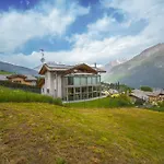 Bed & Breakfast Ambrosia 4*