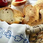 Nocleg ze śniadaniem Ambrosia 4*