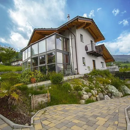 Bed & Breakfast Ambrosia 2*