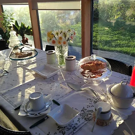 Ambrosia Frühstückspension 4*