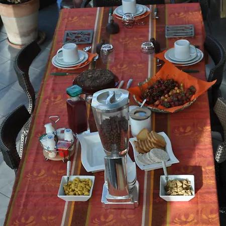 Ambrosia Nocleg ze śniadaniem Aosta