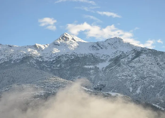 לינה וארוחת בוקר Ambrosia
