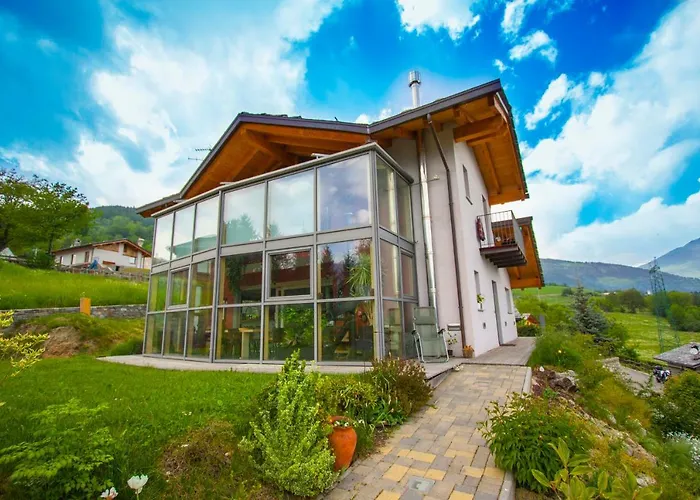 לינה וארוחת בוקר Ambrosia אאוסטה