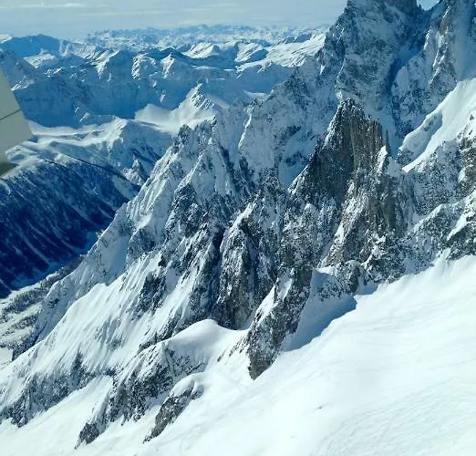 Ambrosia לינה וארוחת בוקר אאוסטה